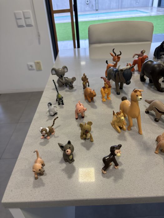Conjunto de figurinhas de animais