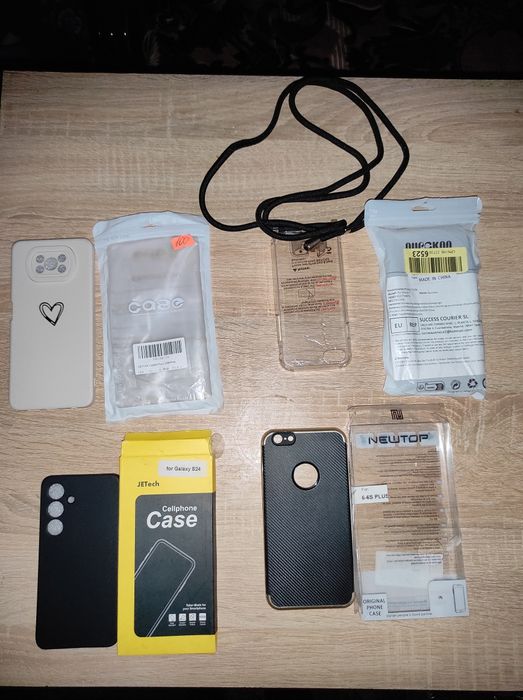 Чохли для телефонів