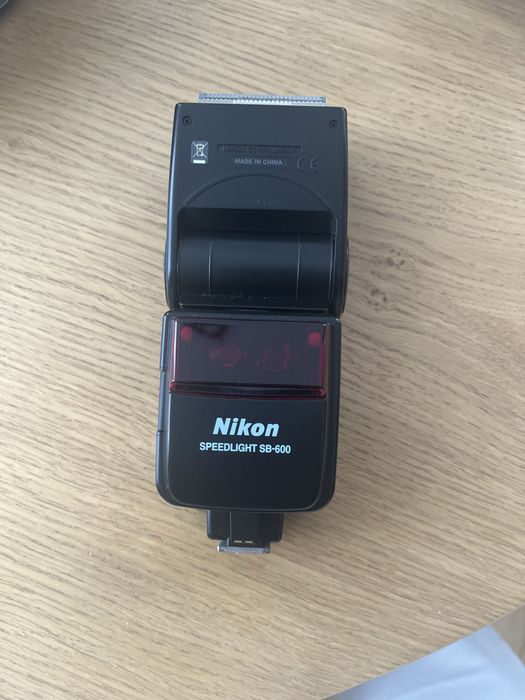 Nikon D7000 + Sigma 17-50