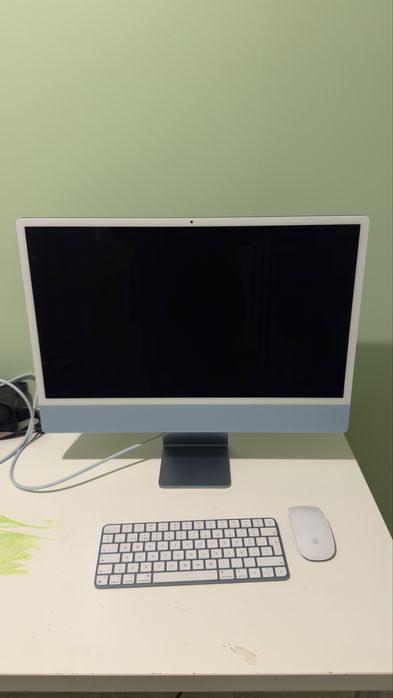 iMac 24-inch 2023 Apple M3 8GB