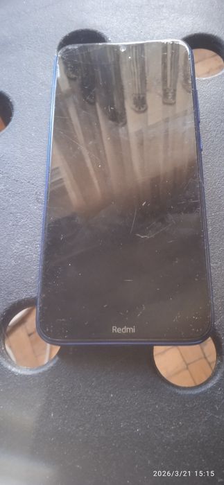 Телефони на запчастини