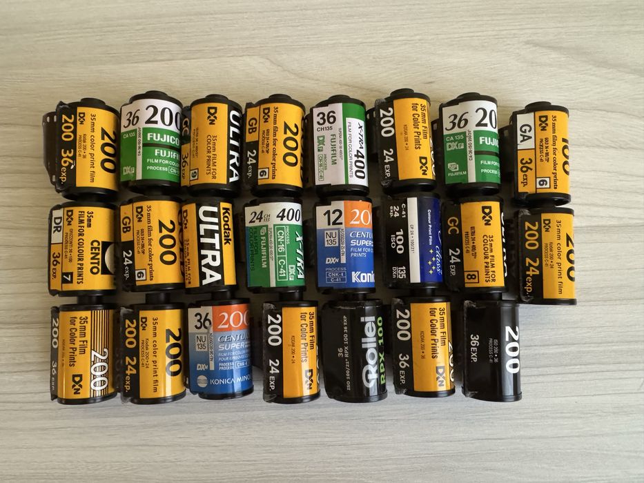 Відзняті катушки фотоплівки 35мм, 23 шт (Kodak, Fujifilm, Konica