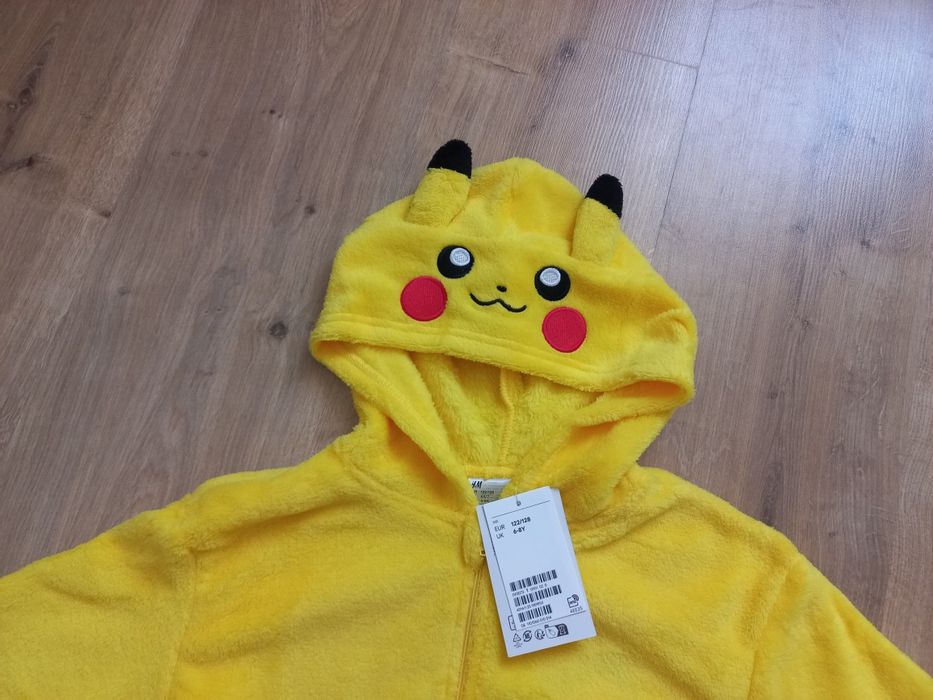 Przebranie kombinezon pikachu pokemon h&m 122/128