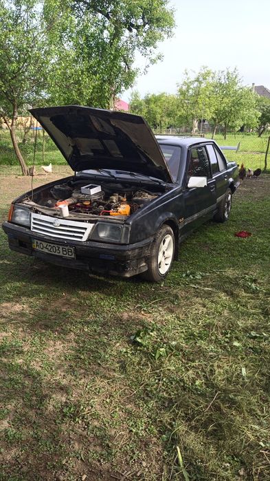 продам опель аскона.