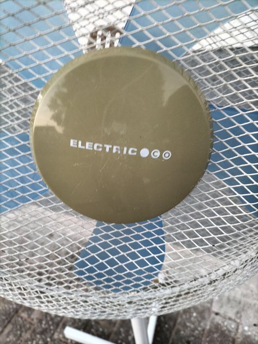 Vendo ventoinha usada