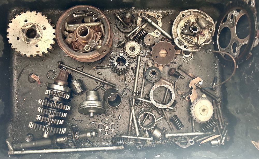 Material Honda CB125 e CB175