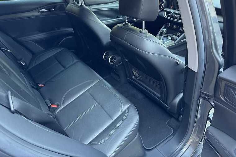 Alfa Romeo Stelvio 2017 2.0i