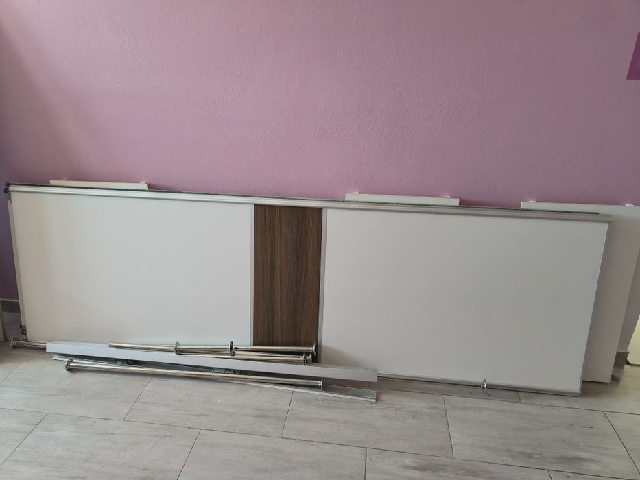 Garderoba do zabudowy we wnęce