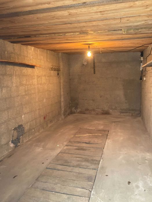 Garaż z kanałem os. Białostoczek