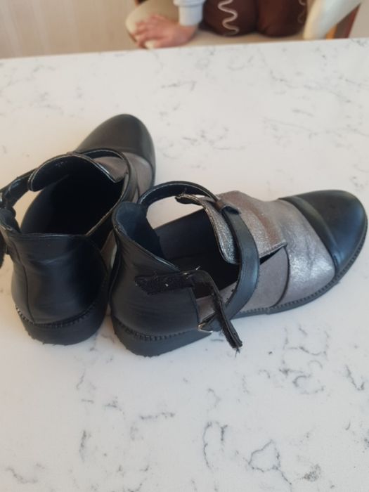 Черевики ,напівчеревики