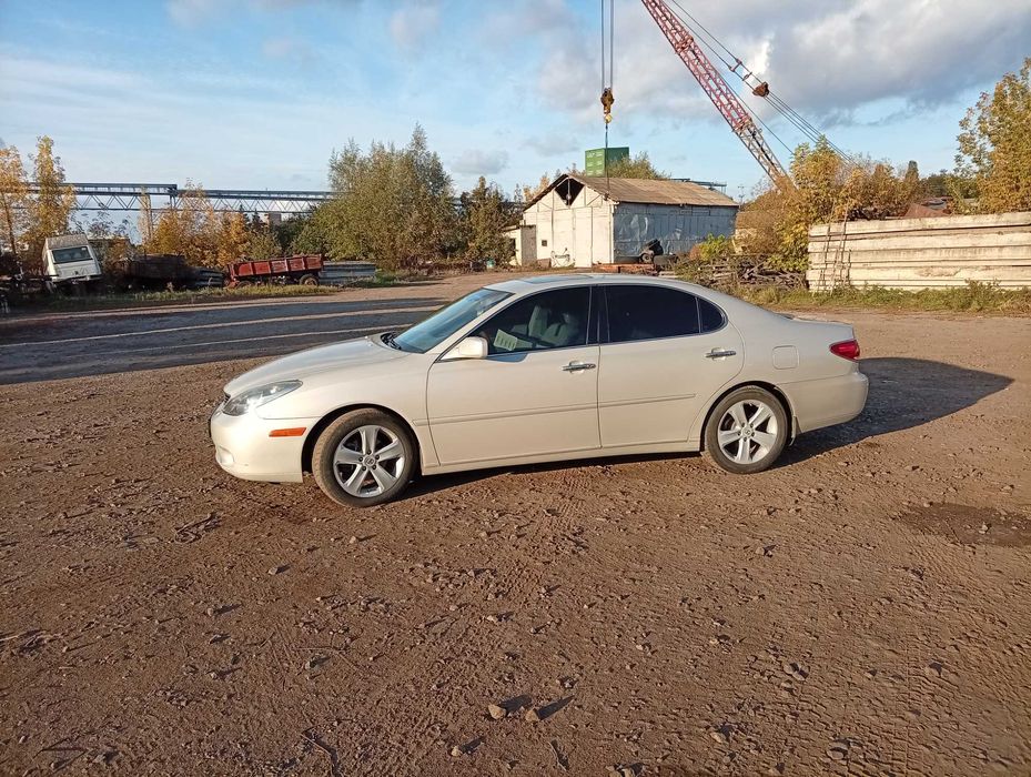 Продам Лексус ес 330