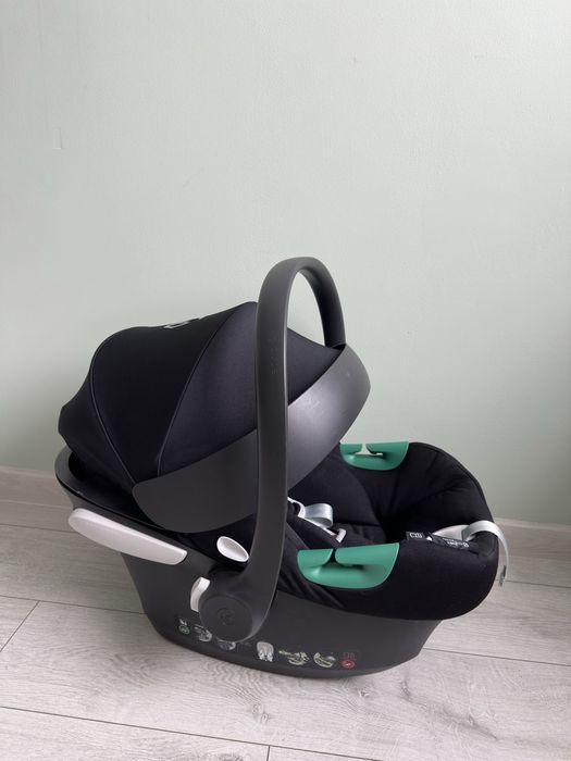 Cybex Aton B2 i-Size