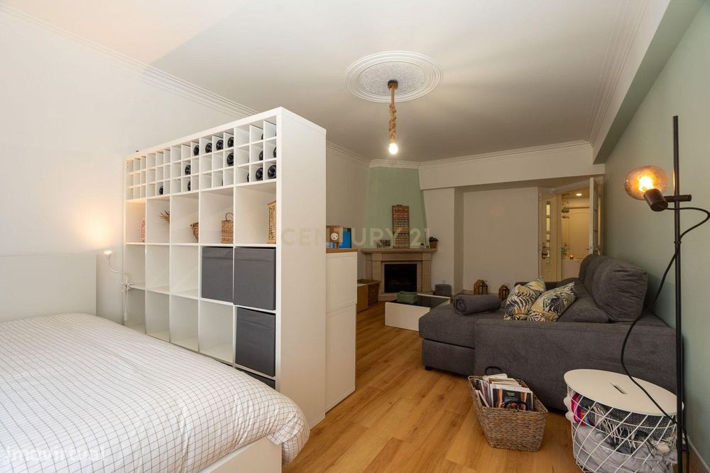** Espectacular Apartamento T2 No Cacém **