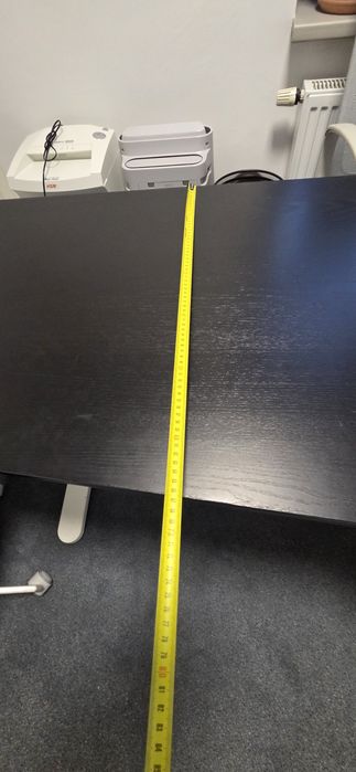 Biurko w dobrym stanie