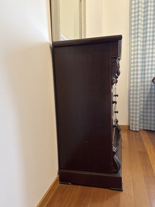 Cómoda vintage antiga