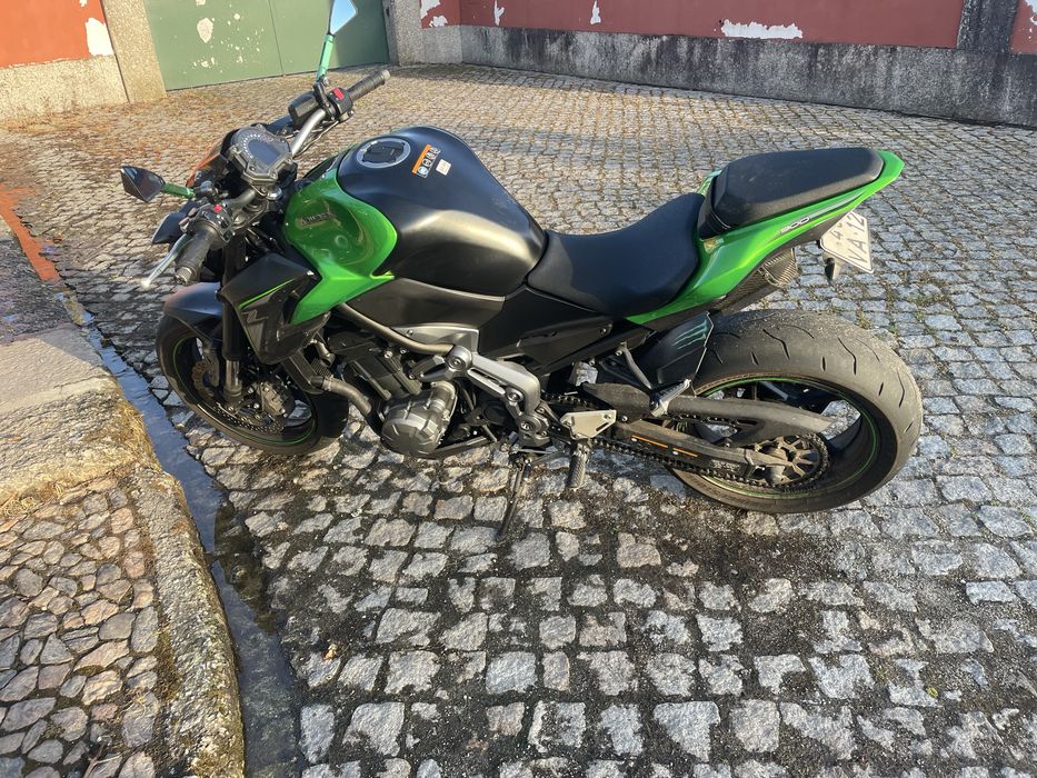 Vendo moto z 900
