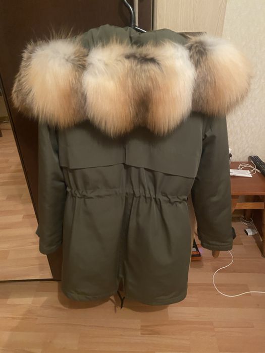 Парка с натуральным мехом