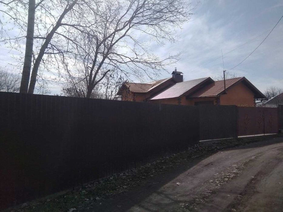 32 сот, Дом 175м2 со своим причалом с. Пинчуки, Васильковский район