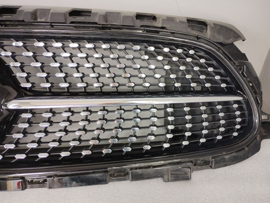 Grill atrapa Mercedes E klasa W213 W238 Lift AMG Diamount