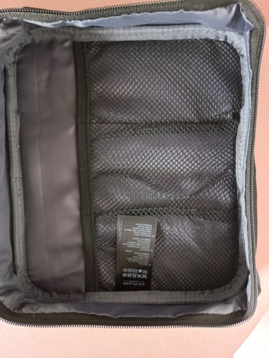 Necessaire homem, Oriflame. Nova com etiqueta.