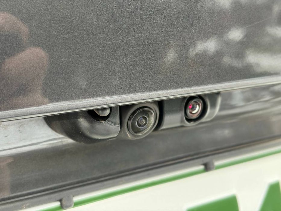 Lexsus rz 2023 повний привід