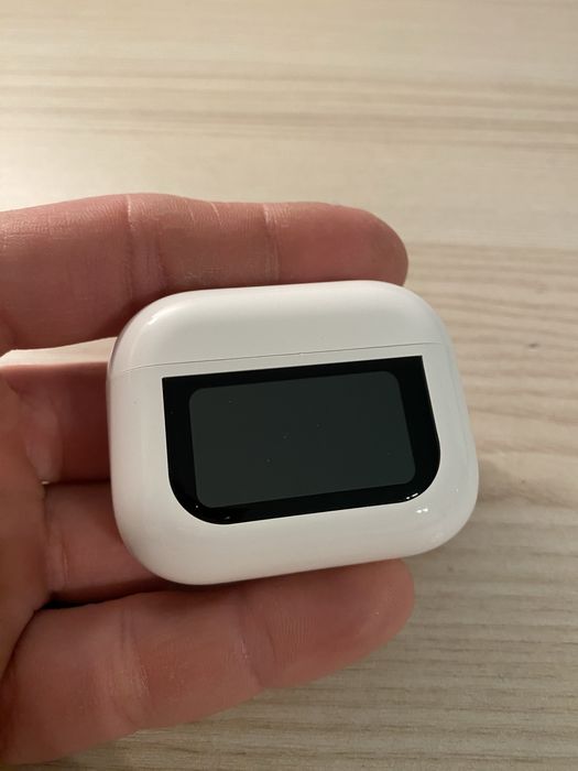 Бездротові навушники Forever із сенсорним екраном