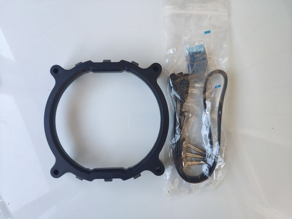 Qiyida X99-K9S-TPM2.0 / Xeon E5-2680 v4 / 32 Gb