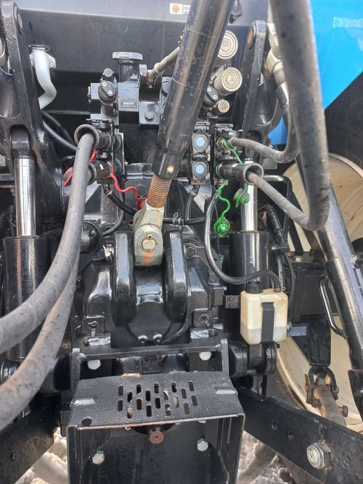 Продам трактор 
New Holland Т7060  2018 рік