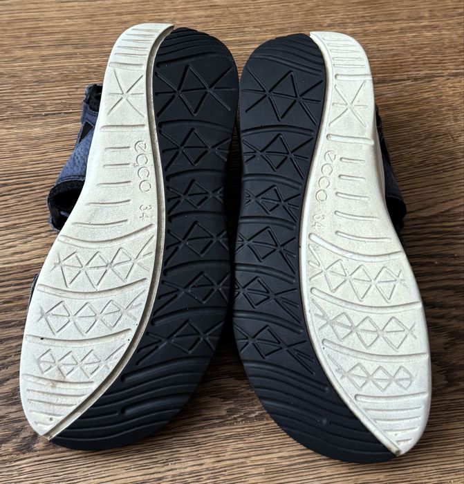 Ecco босоніжки шкіряні р.34(21,5 см)