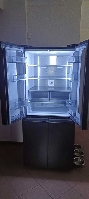 Lodówka Samsung.
