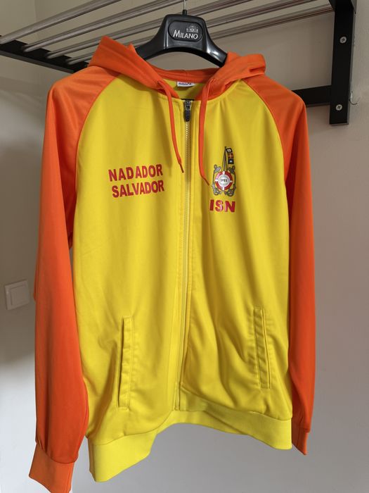 Nadador salvador, Tamanho L