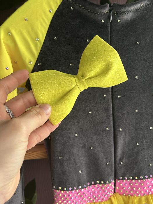 Платье для выступлений. Костюм для фигурного катания.