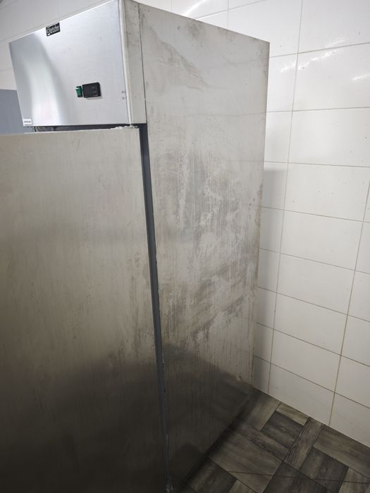 Холодильна шафа 700л Bartscher Німеччина