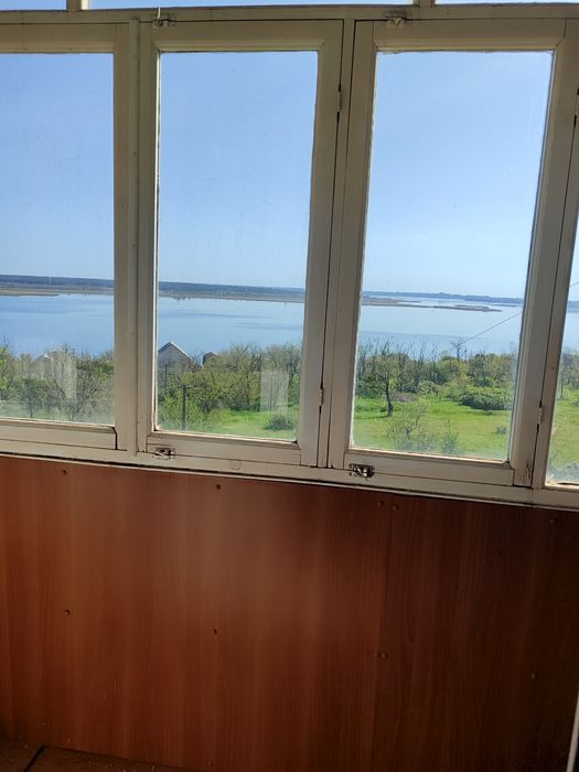 Продам 2кк в селе Надбугское