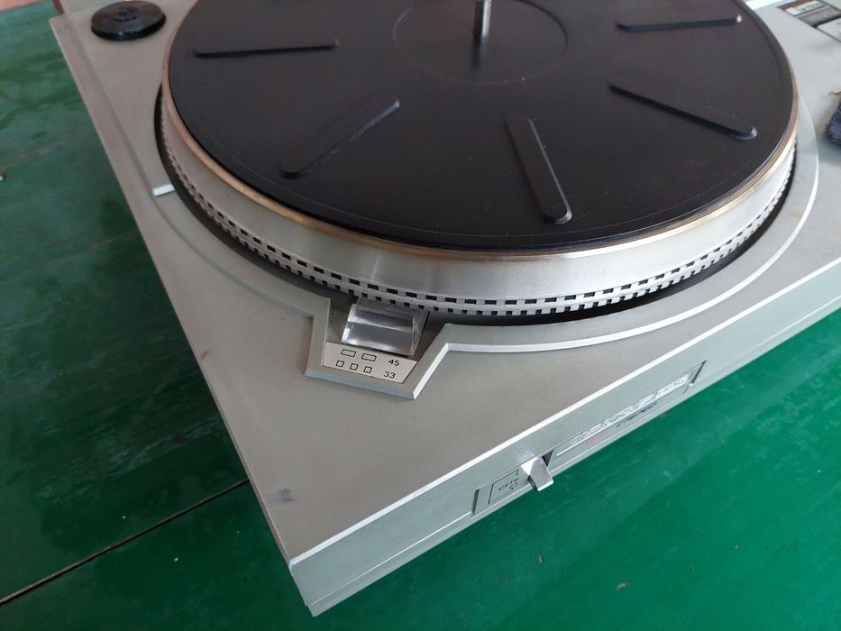 Вініловий програвач Арктур 006