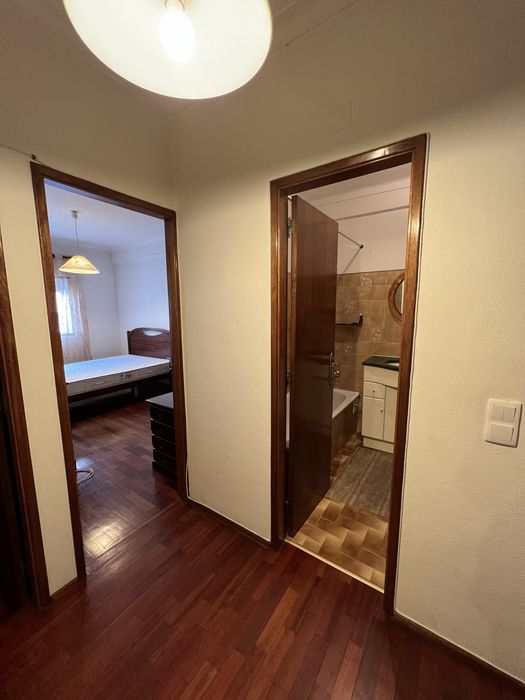 Alugo Quarto - Estudante - Apartamento T4