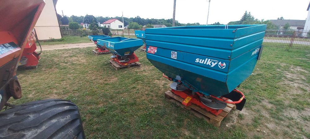 Rozsiewacz nawozów SULKY Kuhn  Kverneland Amazone