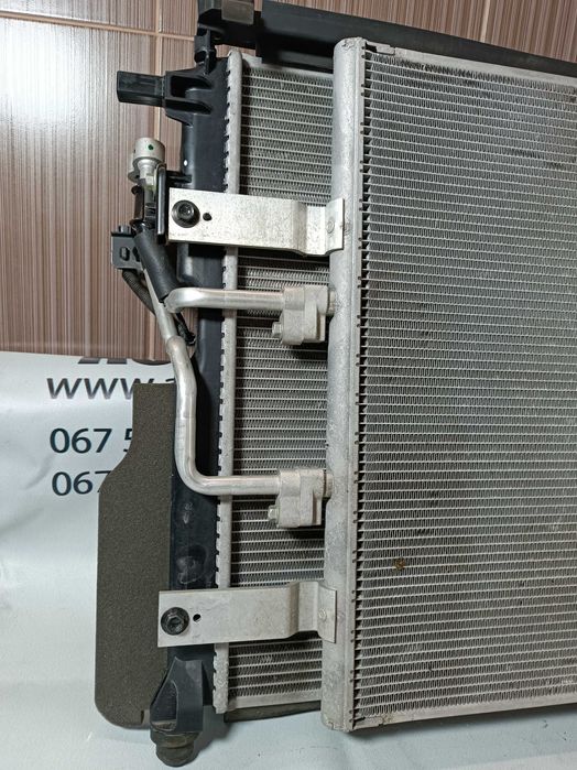 Комплект радіаторів/вентилятор Mazda MX-30 MH0115411, MH0115025