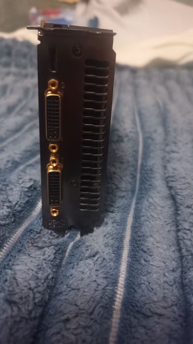 Продам видеокарту gtx 470 inno3d