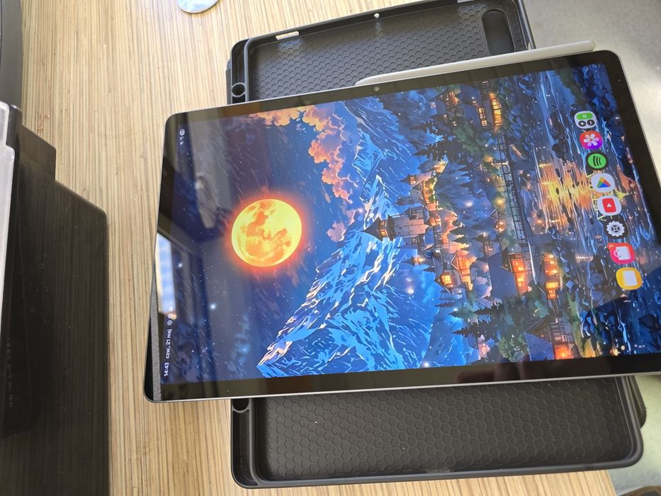 Samsung galaxy tab s9 FE+