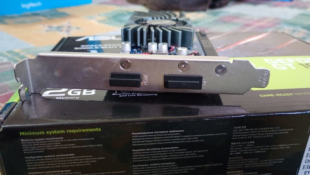 Placa gráfica ASUS NVIDIA GeForce GT 1030 2GB GDDR5
