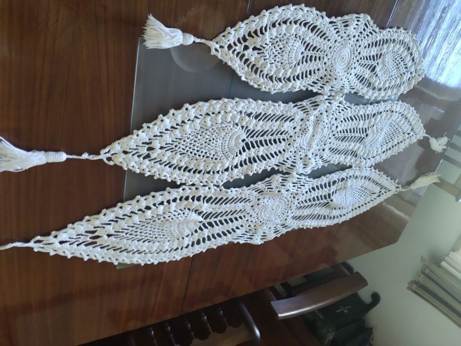 Lot of Crochet Items, White Cotton Yarn