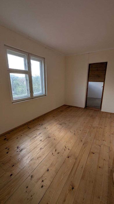 Продається дачний будинок