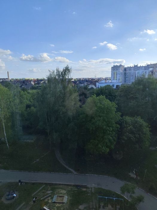 Продається затишна 3-кімнатна квартира для щасливого життя!