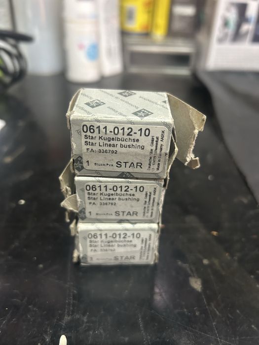 Rolamento linear STAR 0611.012.10