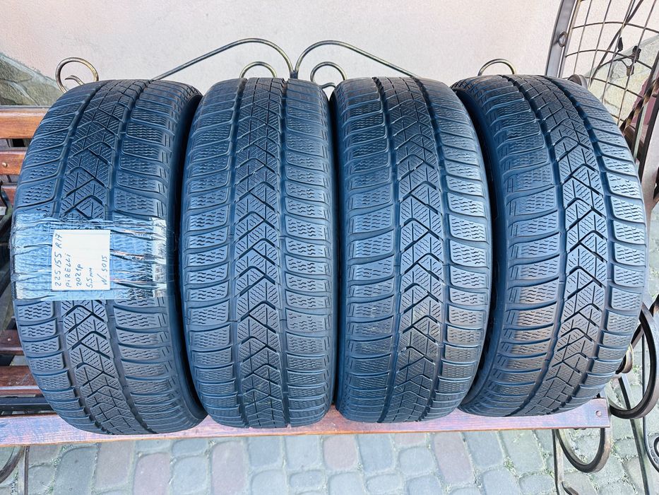 Шини зимові 225/55 R17 (97H) Pirelli Sottozero 3