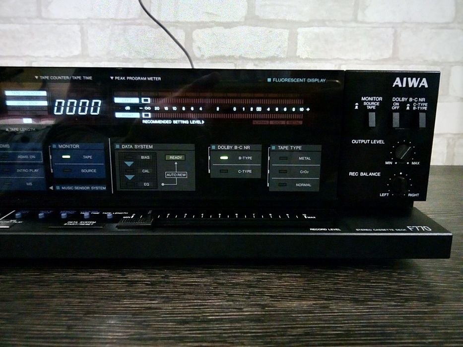 AIWA AD-F770 Stereo Cassette Deck 1982-86
