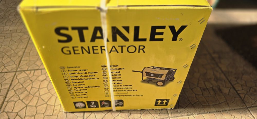 Compressor Stanley + oferta de combustível e óleo