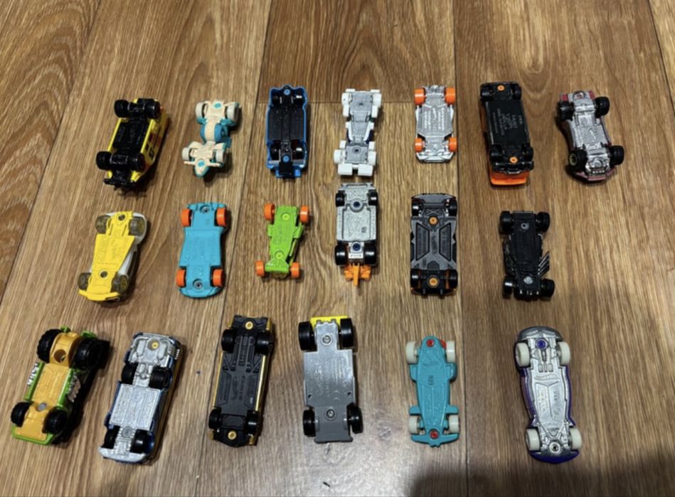 zestaw hot wheels