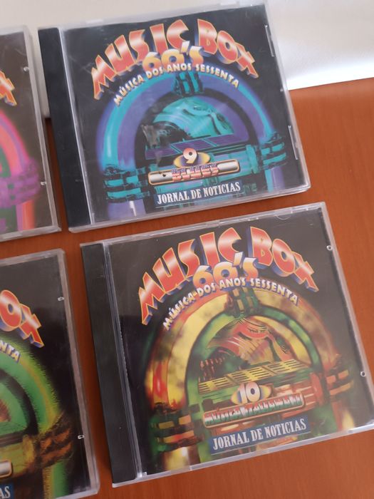 Lote de cds de música